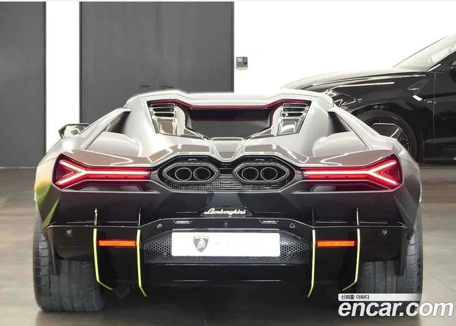 Lamborghini Revuelto 2025 из KR, фото 7