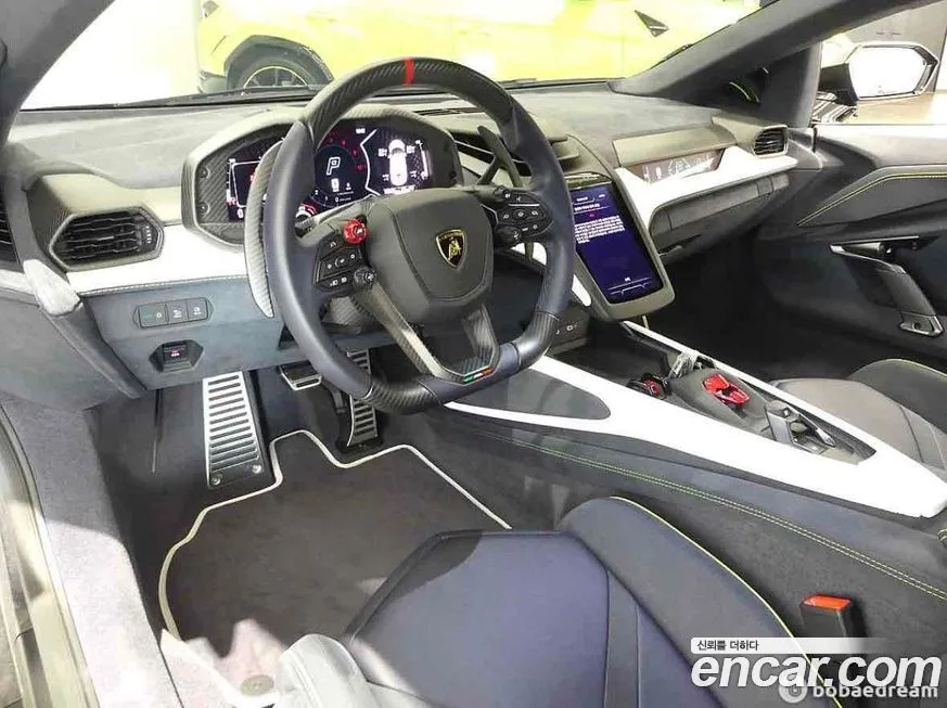 Lamborghini Revuelto 2025 из KR, фото 9