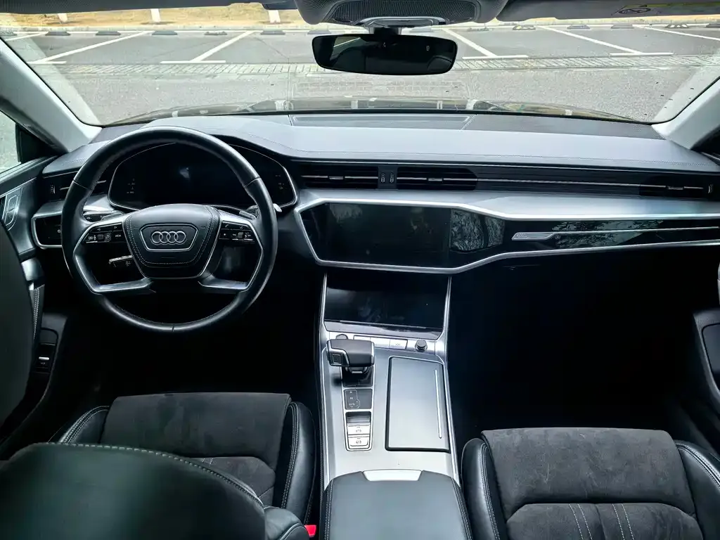 Audi A7L — фото 3