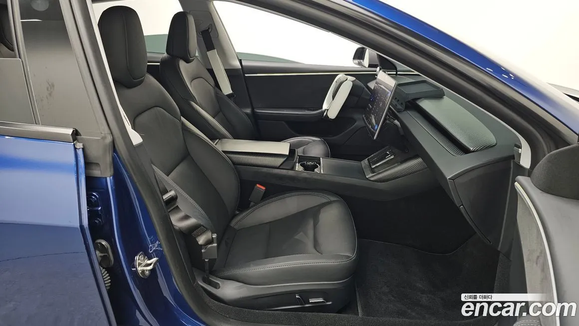 Tesla Model 3 2024 из KR, фото 4