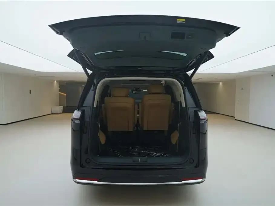 GAC Motor E8 Hybrid 2024 из CN, фото 7