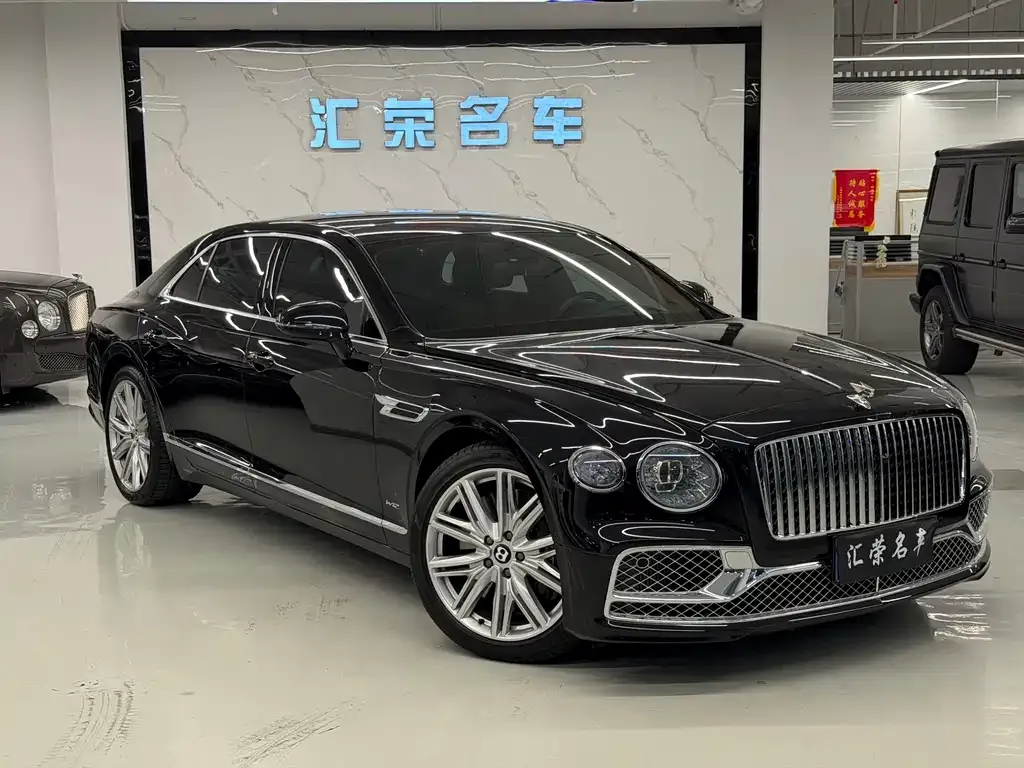Bentley Flying Spur — фото 7