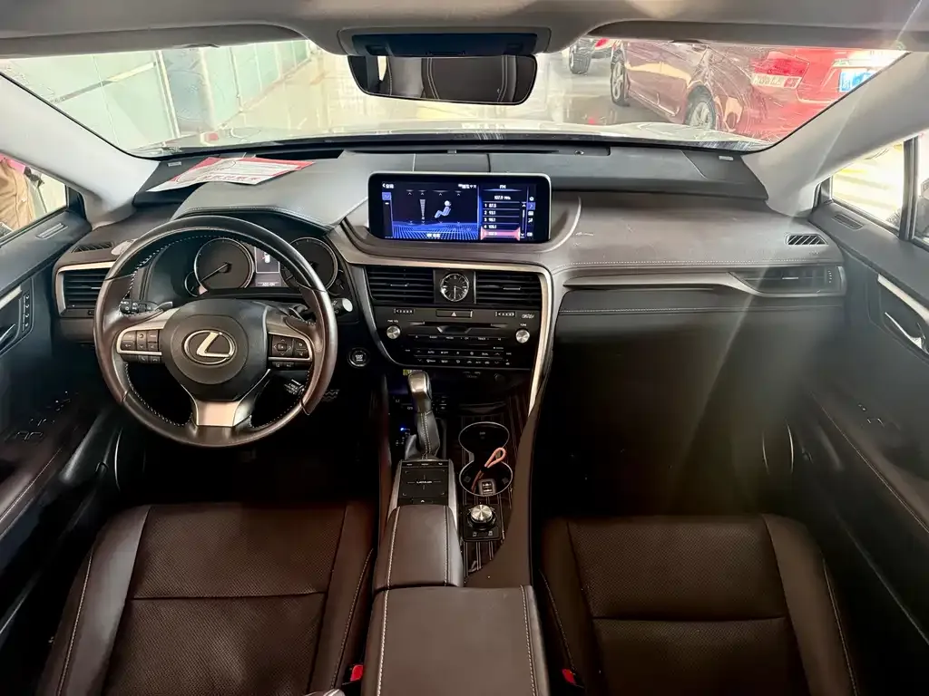 Lexus RX — фото 10