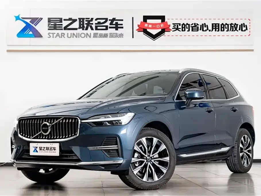 Volvo XC60 — фото 1