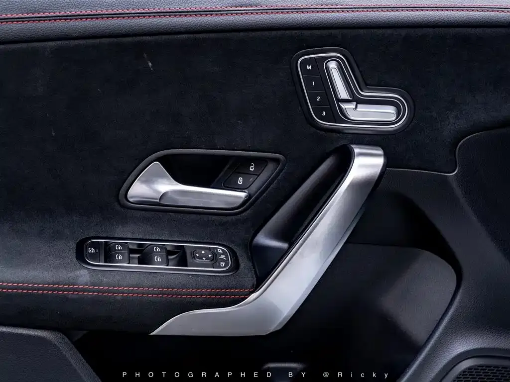 Mercedes-Benz CLA (Import) — фото 4