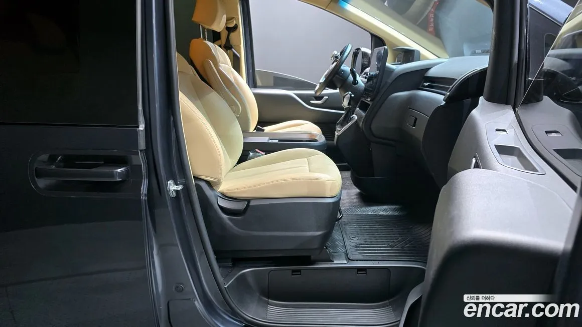 Hyundai Staria — фото 10