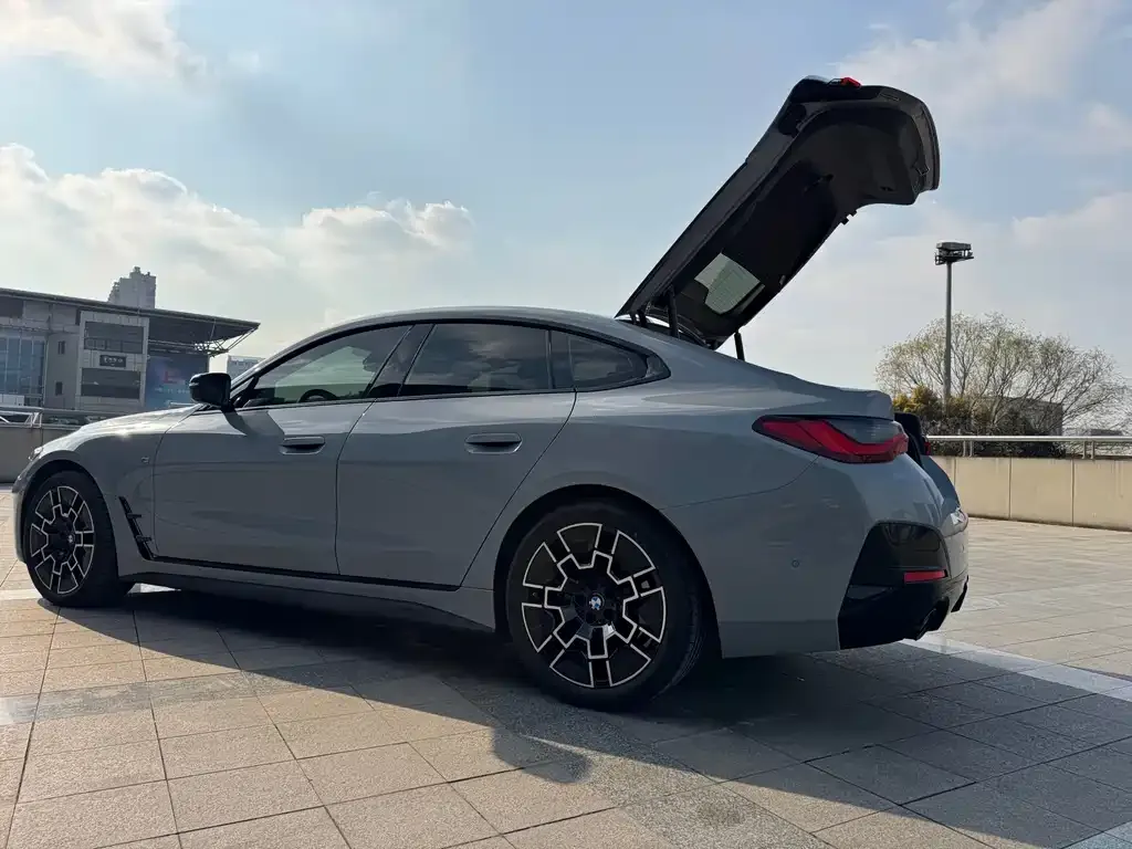 BMW 4 Series 2025 из CN, фото 2
