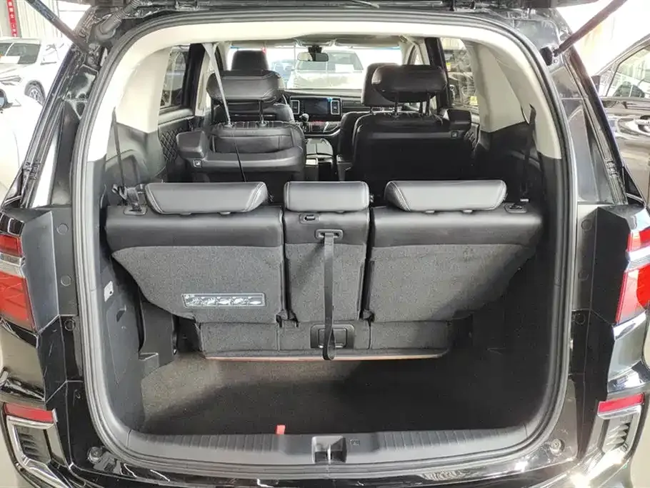 Honda Elysion 2021 из CN, фото 3