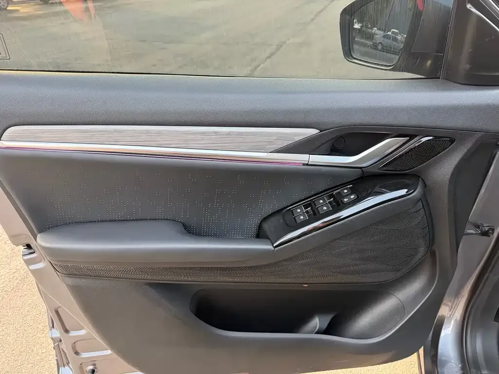 JAC QX PHEV 2024 из CN, фото 10