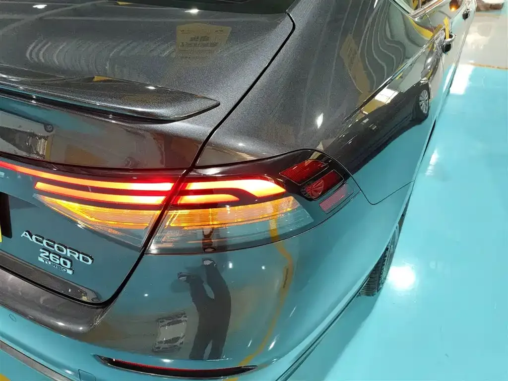 Honda Accord — фото 2