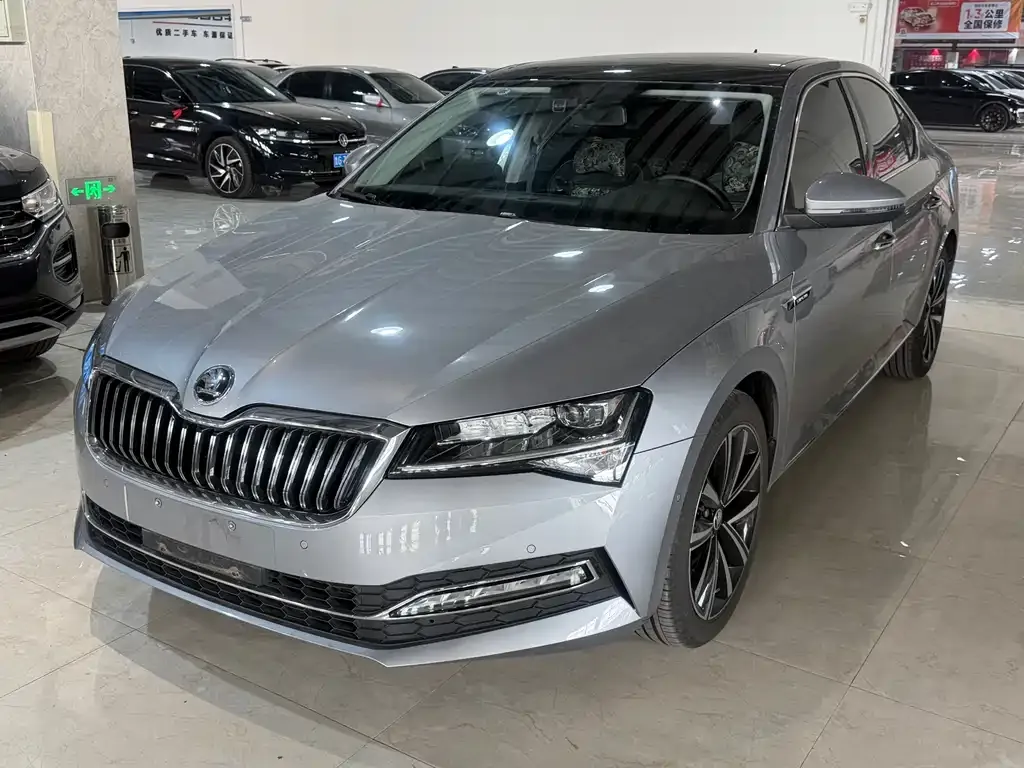 Skoda Superb 2023 из CN, фото 1