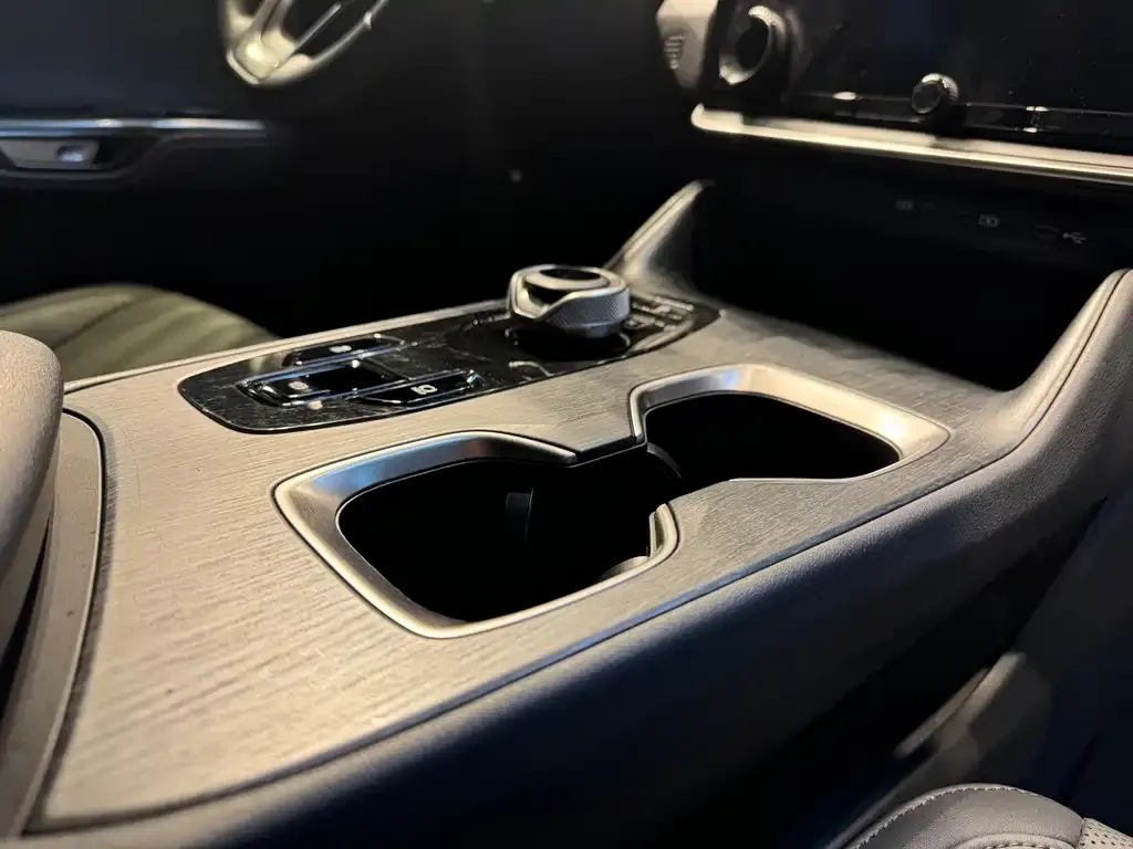 Lexus RZ 2024 из CN, фото 2