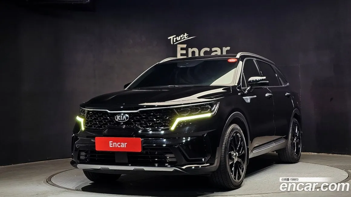 Kia Sorento — фото 1