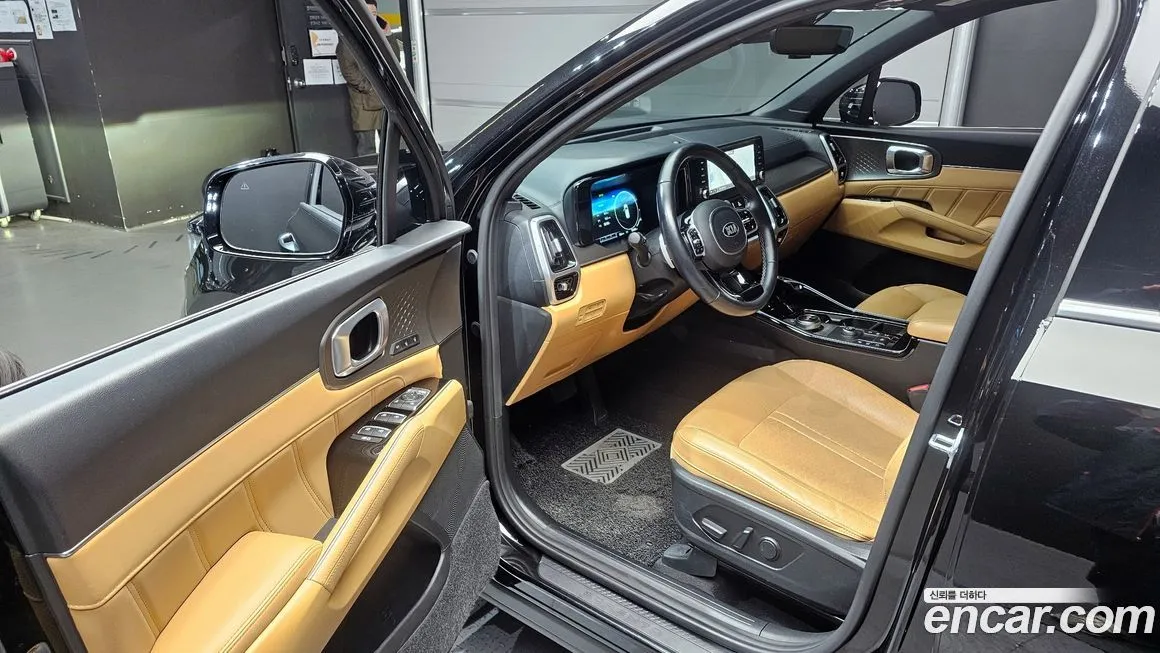 Kia Sorento — фото 9