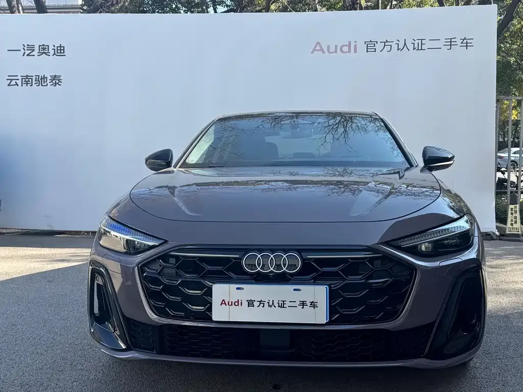 Audi A5L — фото 2