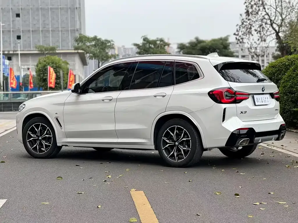 BMW X3 — фото 4