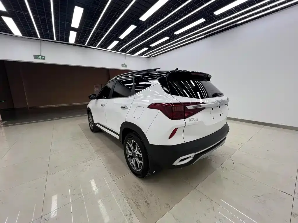 Kia KX3 2023 из CN, фото 6