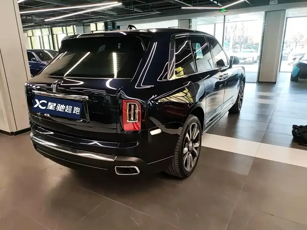 Rolls-Royce Cullinan 2021 из CN, фото 4