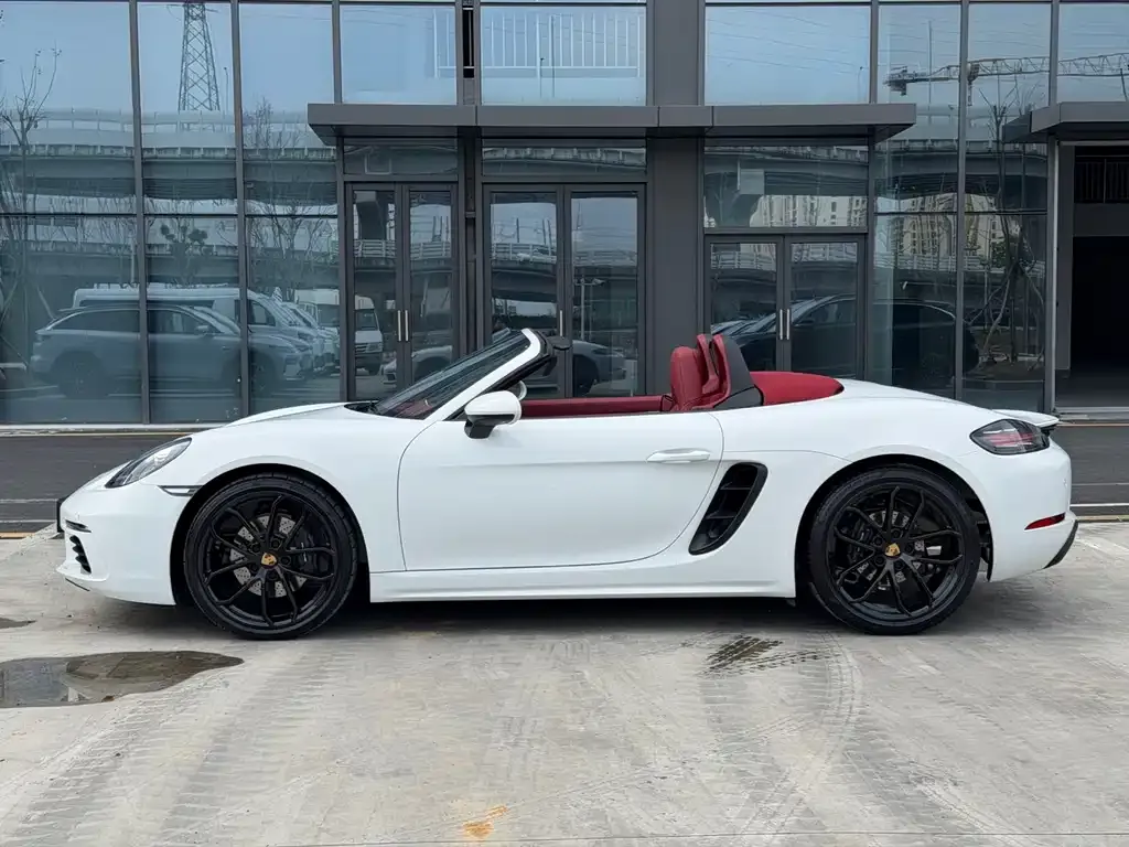 Porsche 718 2025 из CN, фото 6