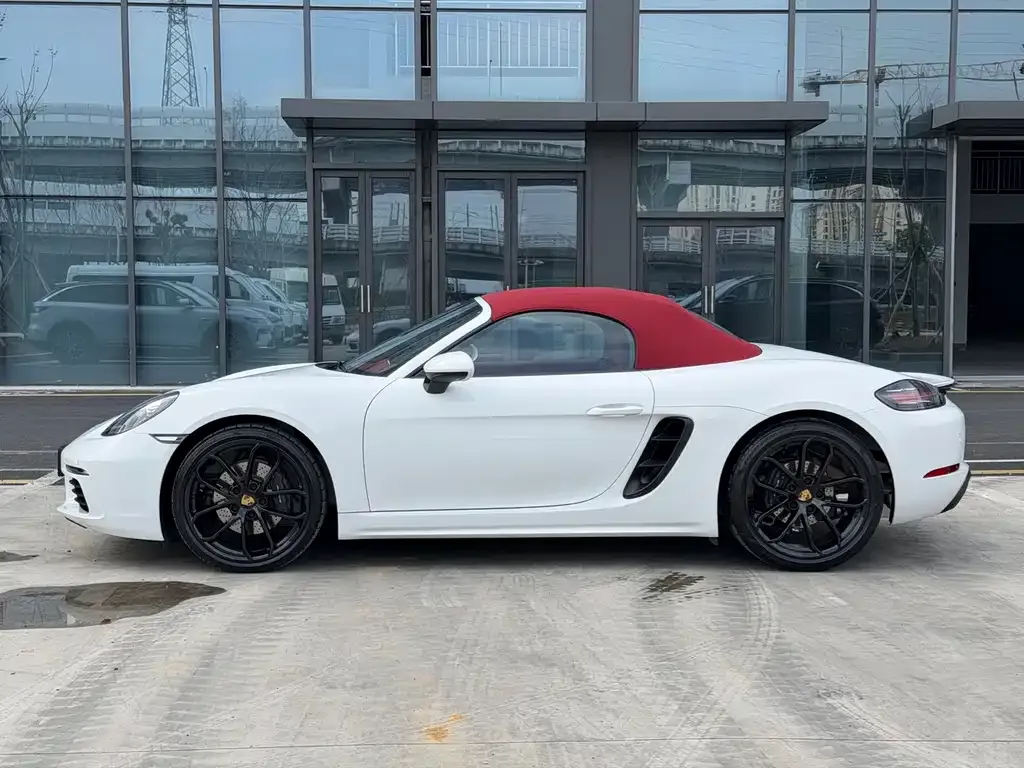 Porsche 718 2025 из CN, фото 8