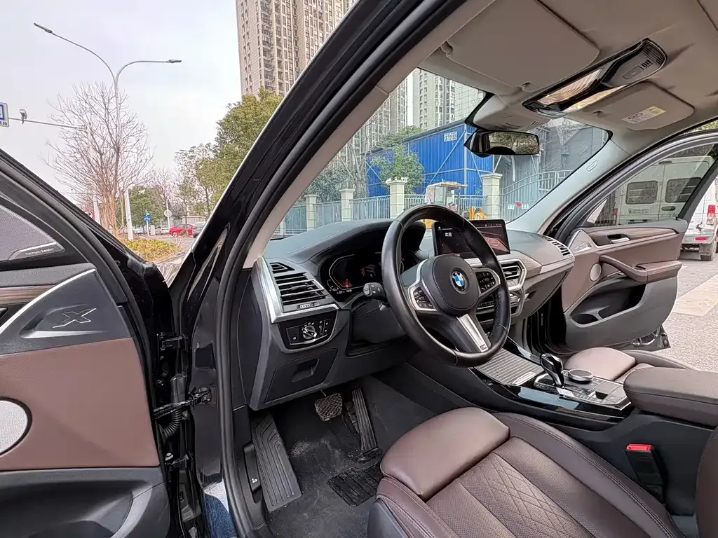 BMW X3 2022 из CN, фото 3