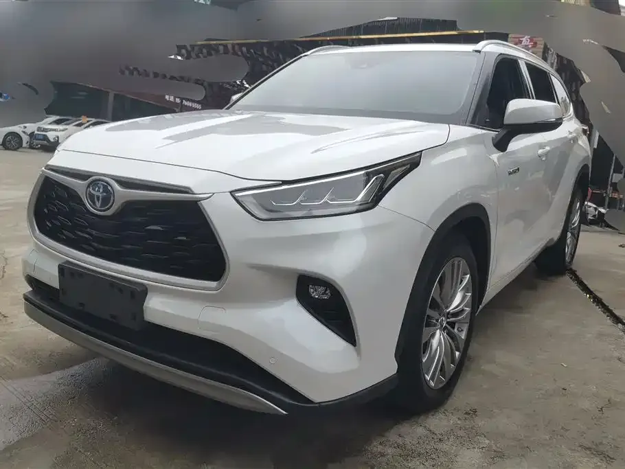 Toyota Highlander 2022 из CN, фото 1