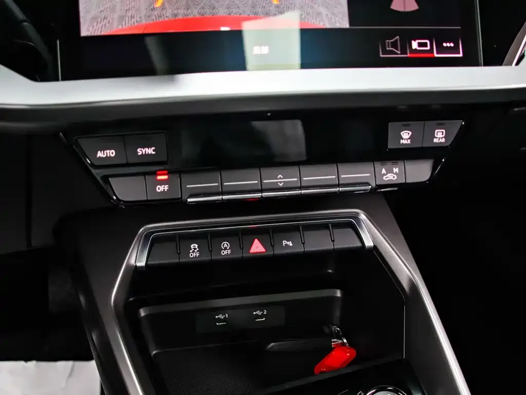 Audi A3 2021 из CN, фото 2
