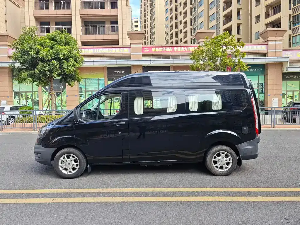 Ford Transit 2022 из CN, фото 9