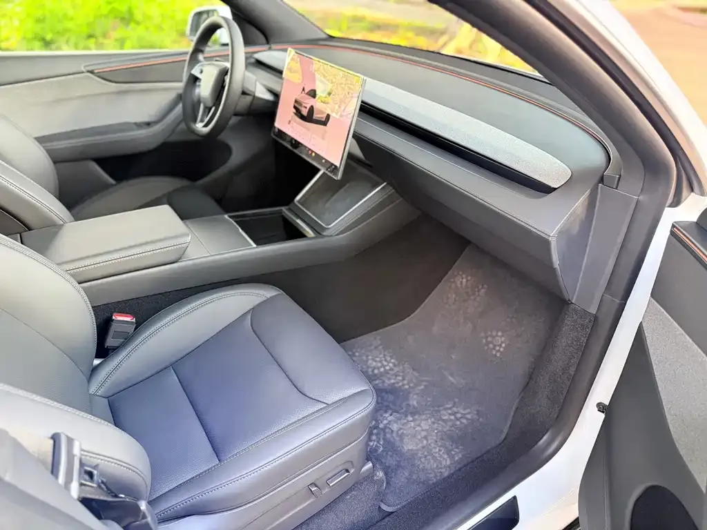 Tesla Model Y 2026 из CN, фото 10