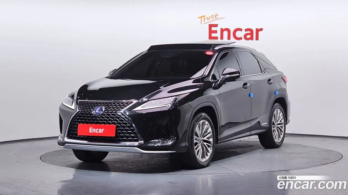 Lexus RX — фото 1