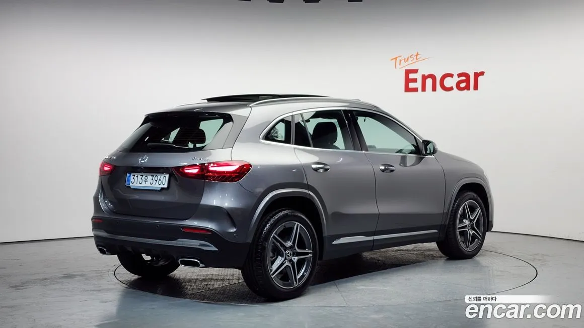 Mercedes-Benz GLA-Class — фото 2