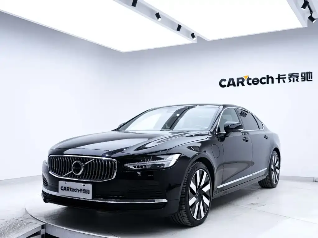 Volvo S90 PHEV 2024 из CN, фото 8