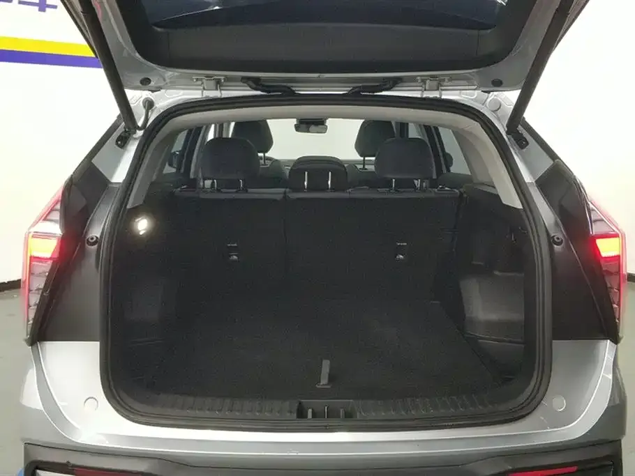 Geely Boyue L 2025 из CN, фото 5