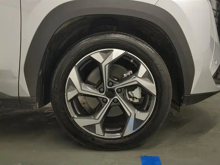 Geely Boyue L 2025 из CN, фото 2