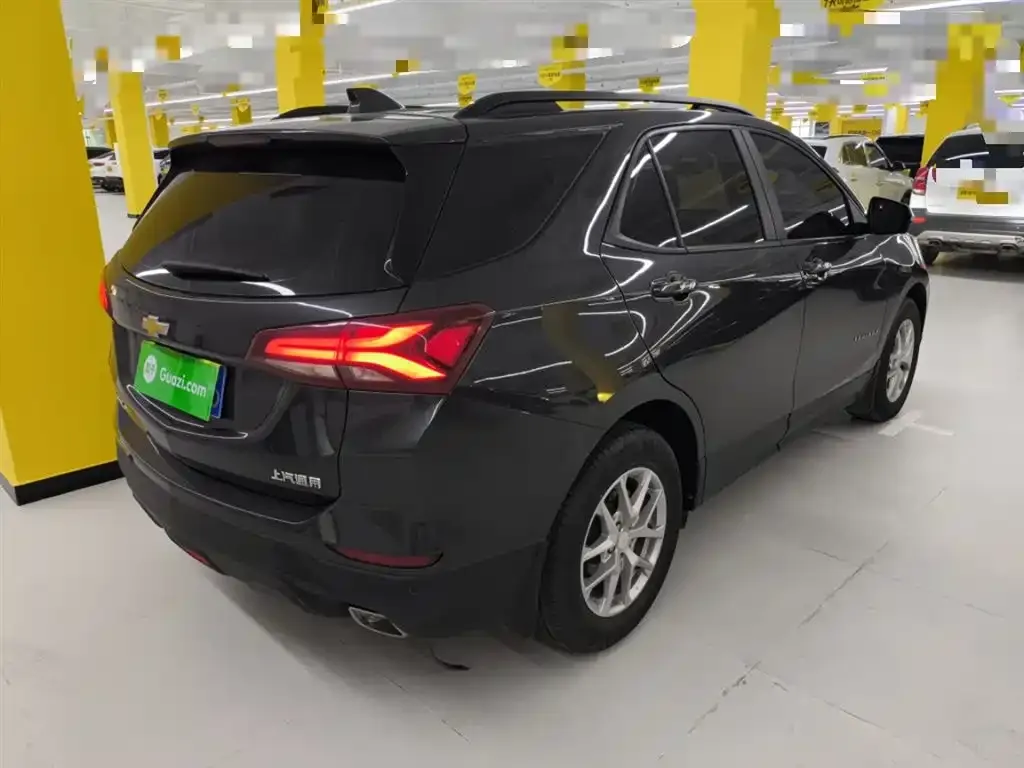 Chevrolet Equinox 2023 из CN, фото 10
