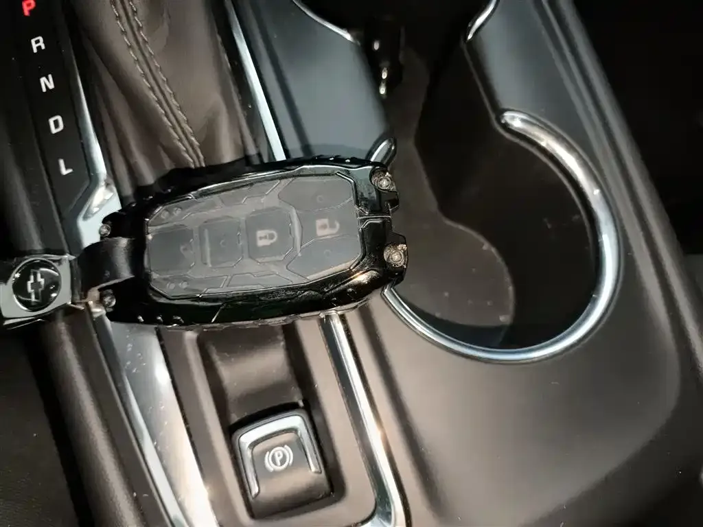 Chevrolet Equinox 2023 из CN, фото 3