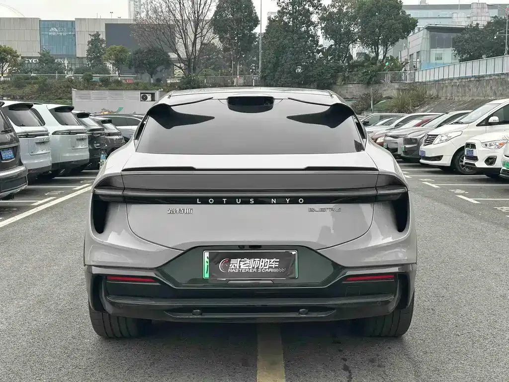 Lotus Eletre 2023 из CN, фото 4
