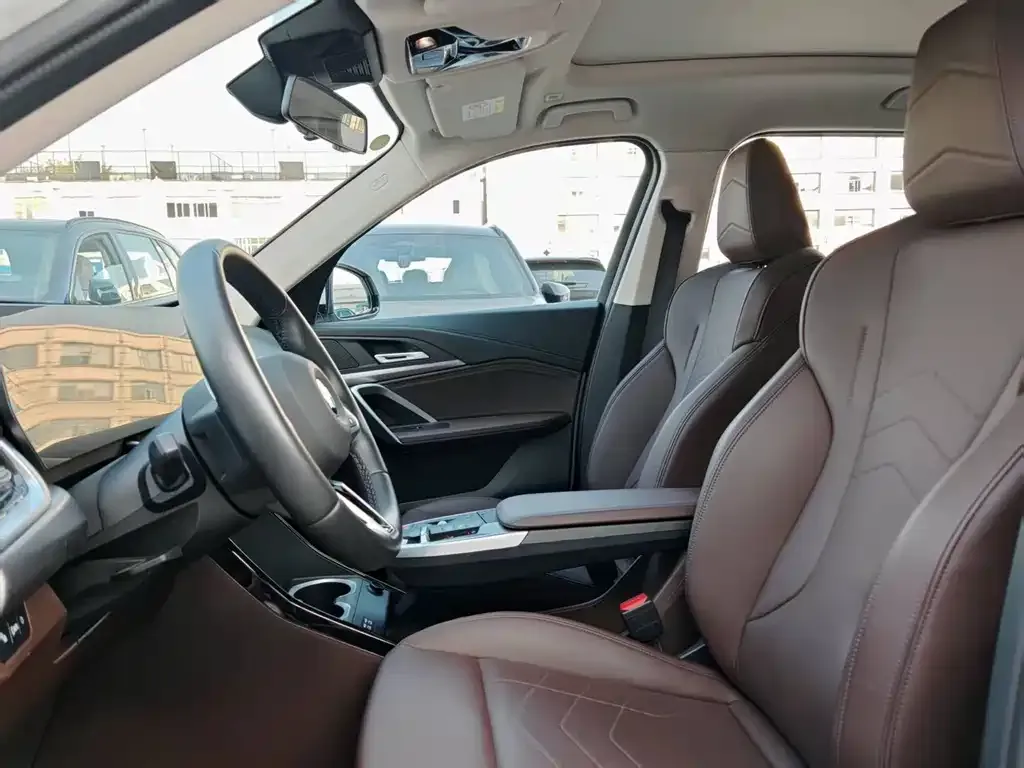 BMW X1 2024 из CN, фото 3