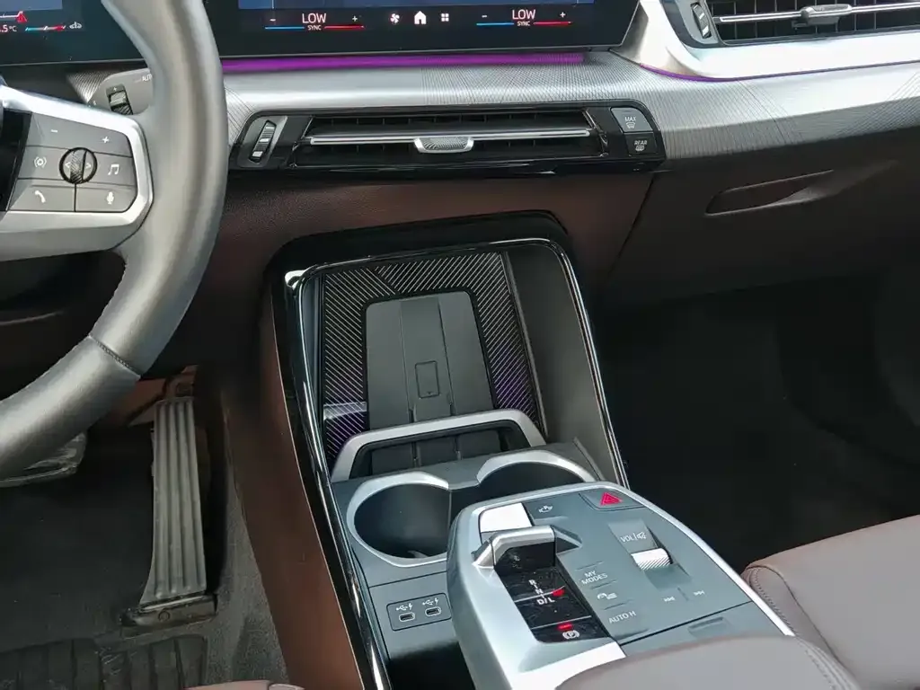 BMW X1 2024 из CN, фото 4