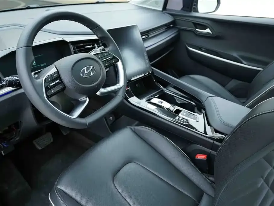 Hyundai Custo 2023 из CN, фото 10