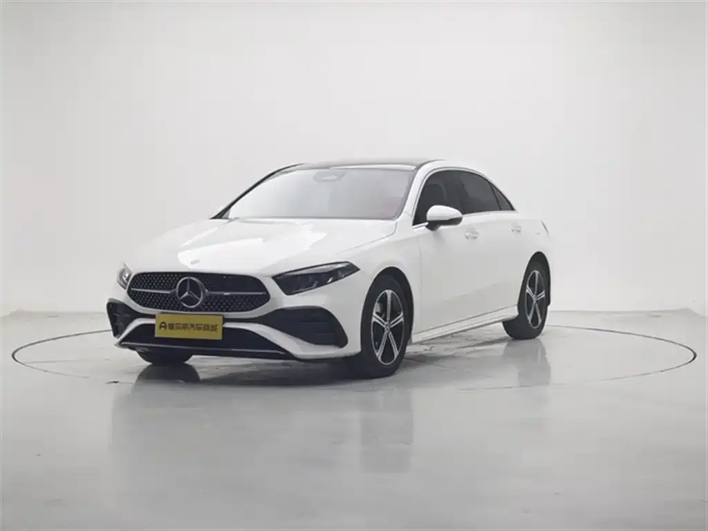 Mercedes-Benz A-Class 2024 из CN, фото 1