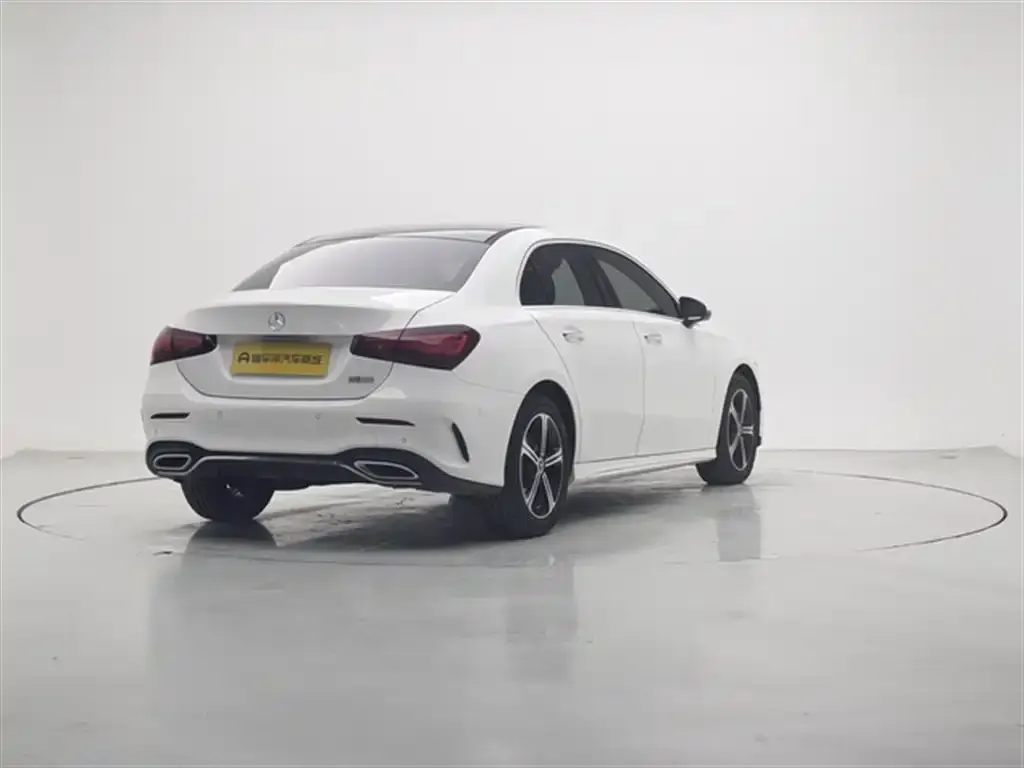 Mercedes-Benz A-Class 2024 из CN, фото 3