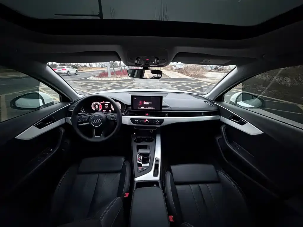 Audi A4L 2022 из CN, фото 7