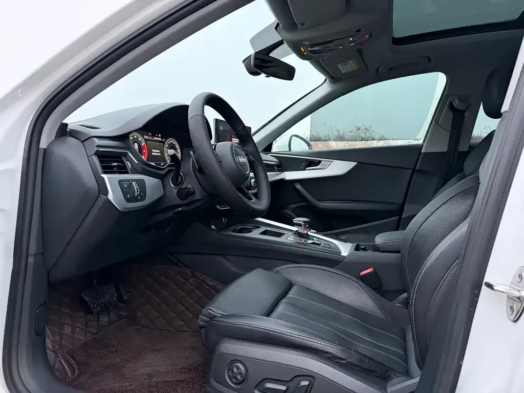 Audi A4L 2022 из CN, фото 8