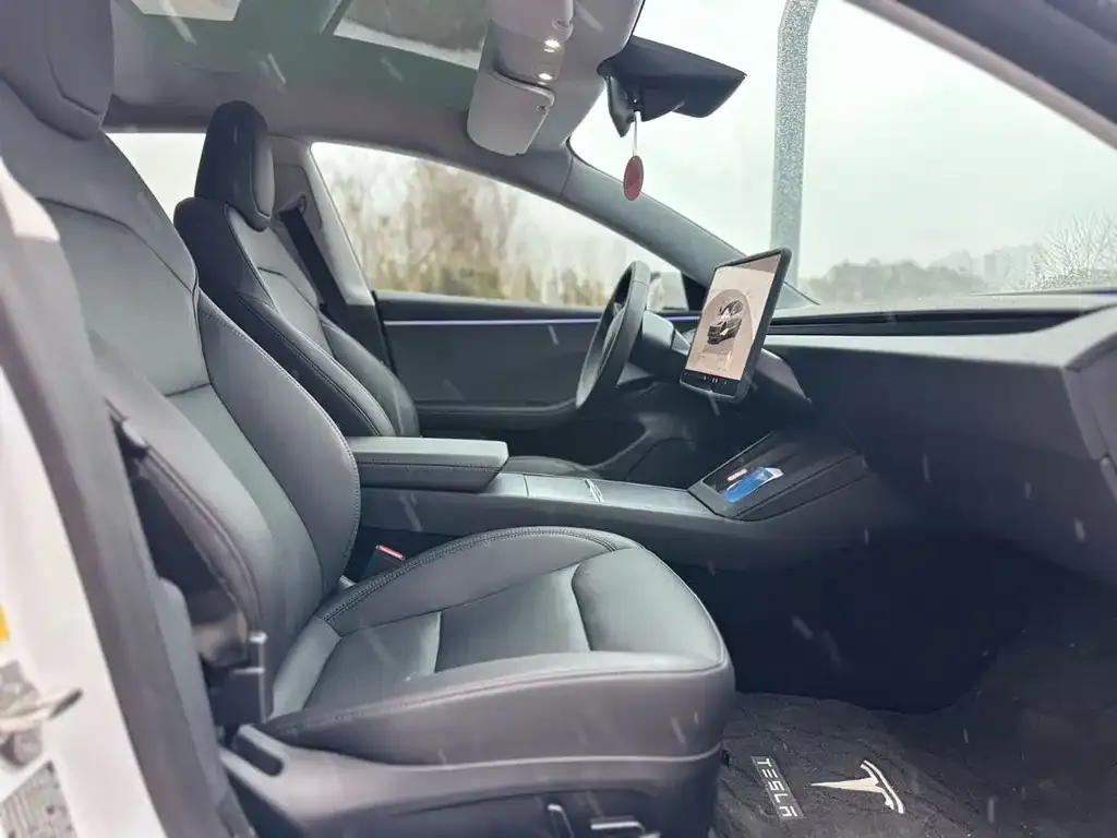 Tesla Model 3 2024 из CN, фото 7