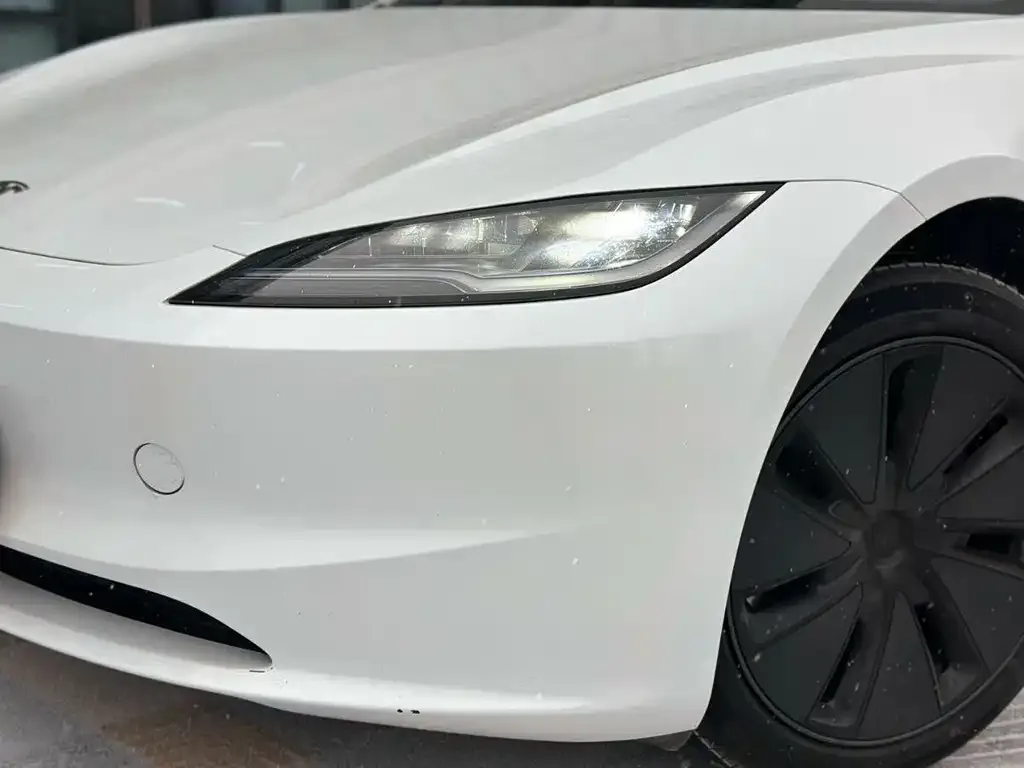 Tesla Model 3 2024 из CN, фото 5