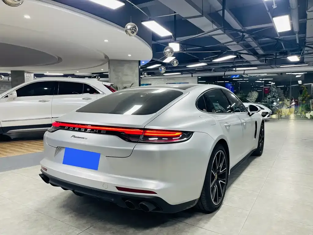 Porsche Panamera 2022 из CN, фото 4
