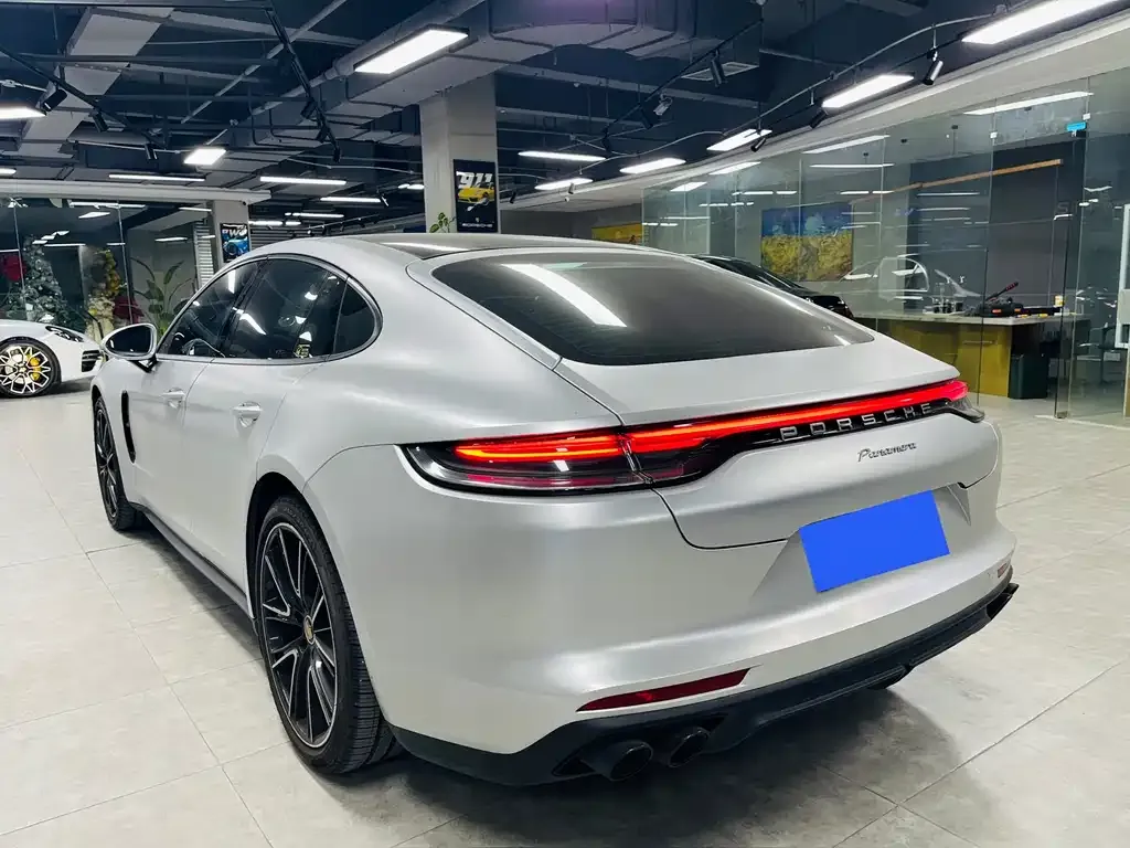 Porsche Panamera 2022 из CN, фото 9