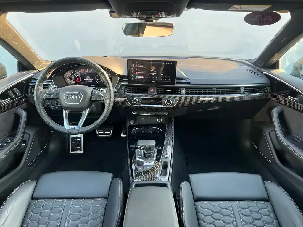 Audi RS 5 2024 из CN, фото 9