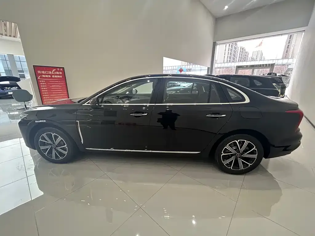 Hongqi H5 PHEV 2026 из CN, фото 2